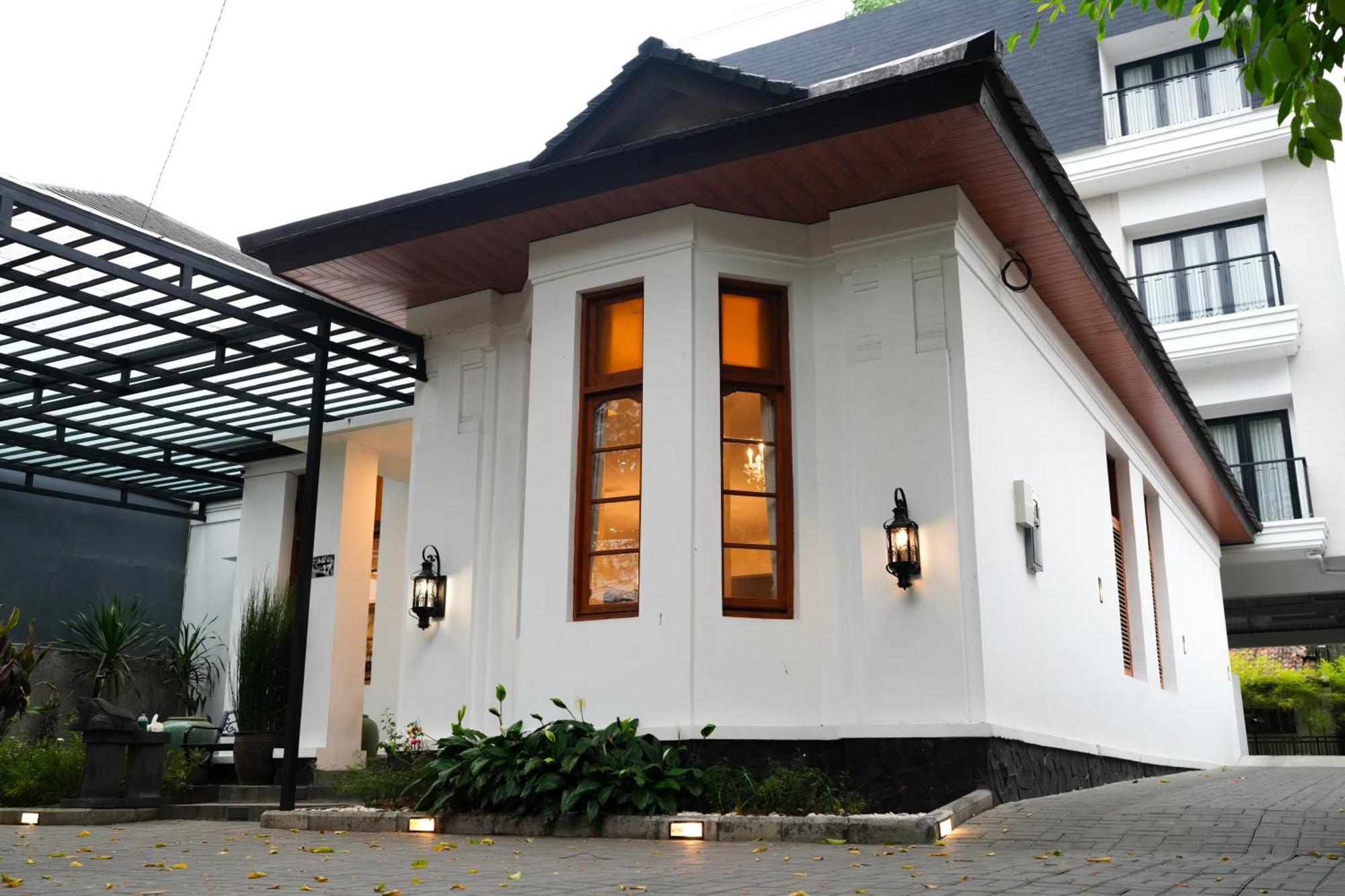 Buminakura Hotel Bandung Bagian luar foto